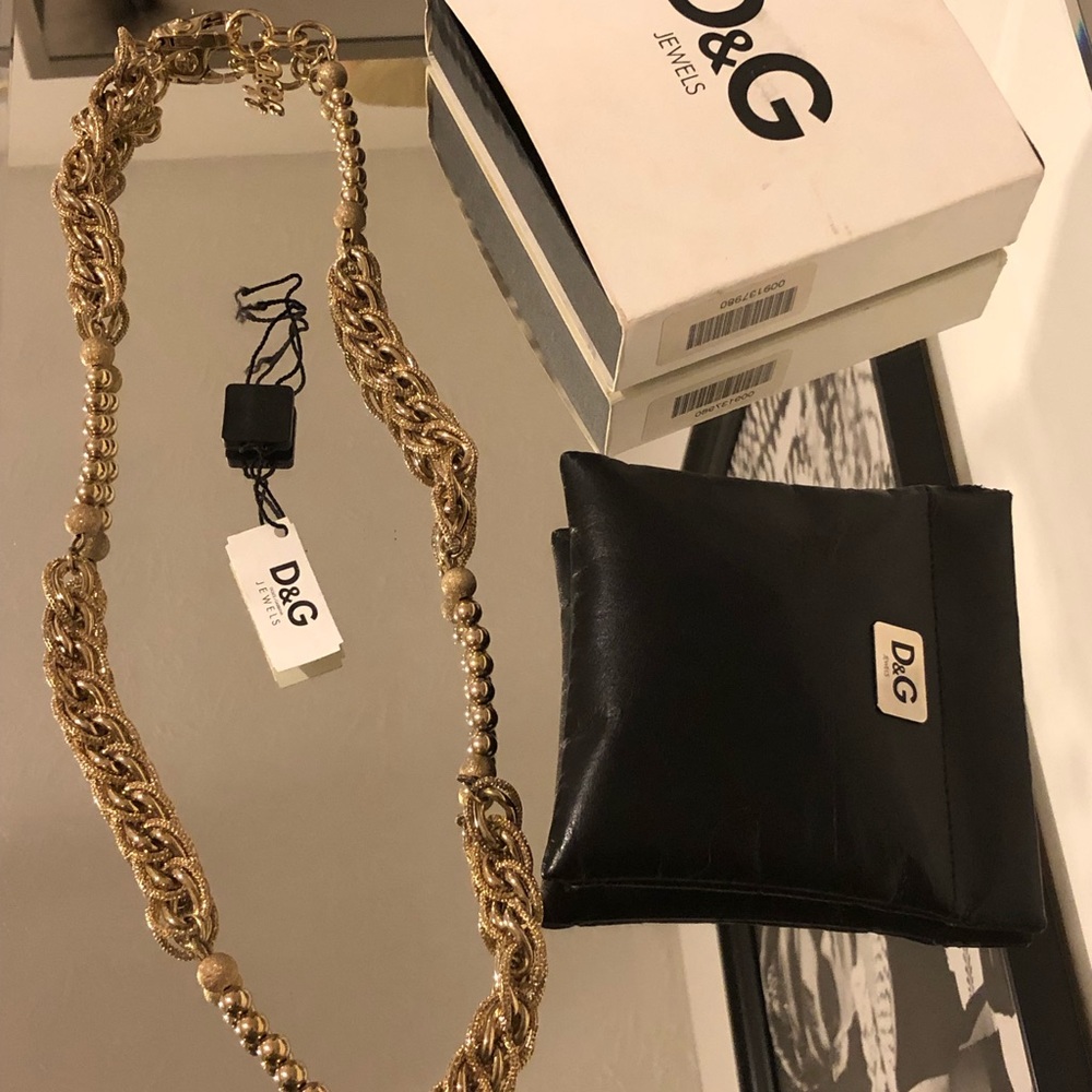 Dolce & Gabbana gold necklace
